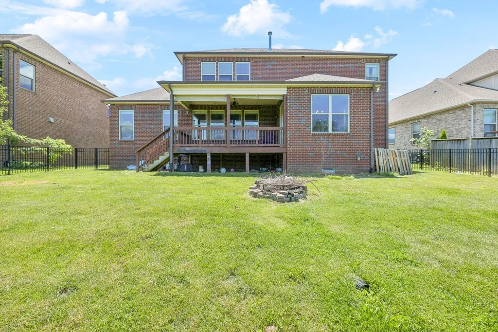 743 Burgess Drive Goodlettsville TN 37072