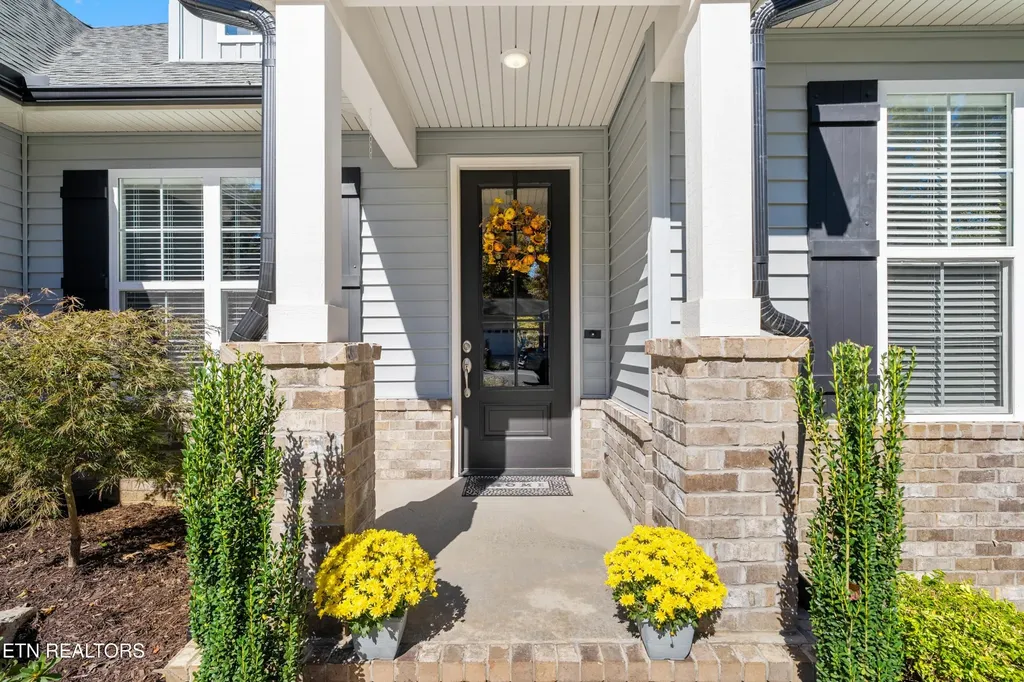 167 Inata Circle Loudon TN 37774