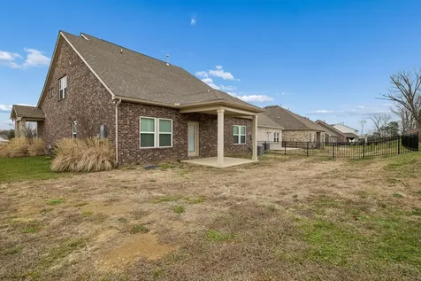 420 Triple Crown Circle Gallatin TN 37066