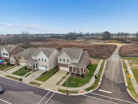 420 Triple Crown Circle Gallatin TN 37066