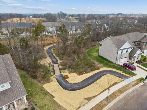 420 Triple Crown Circle Gallatin TN 37066