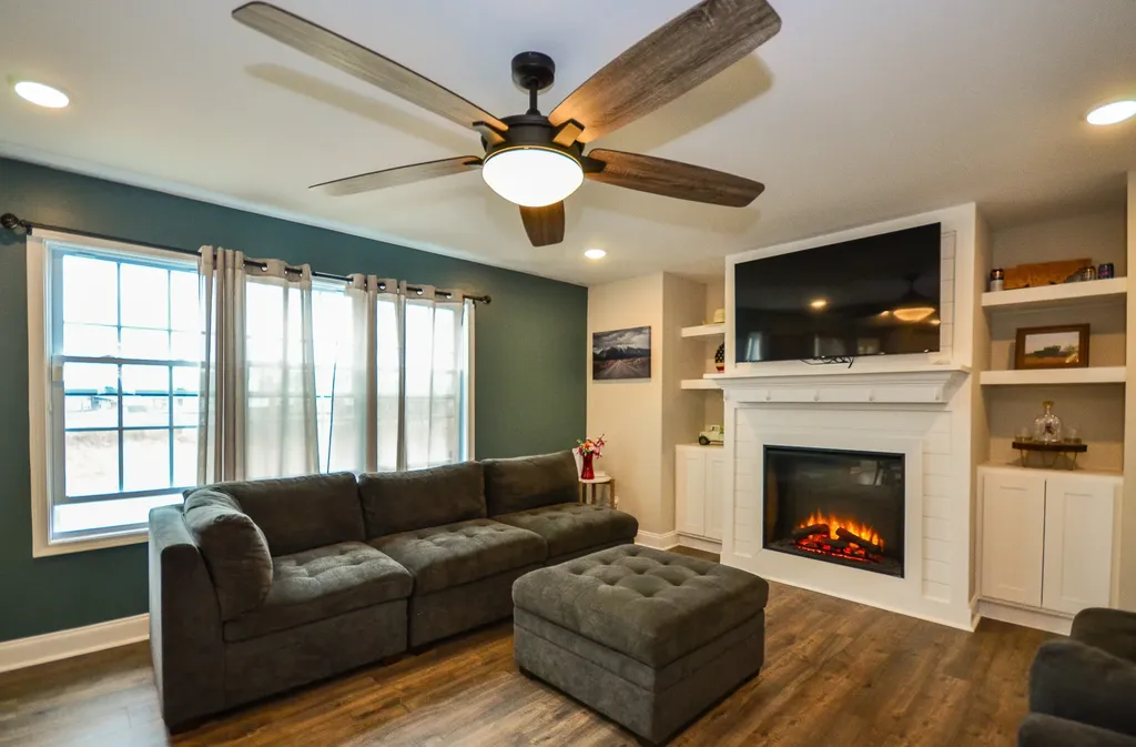 1269 Bailywick Drive Clarksville TN 37042