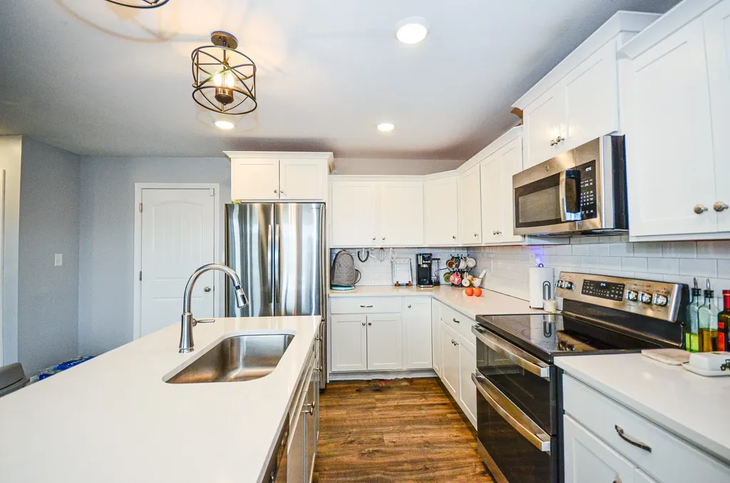 1269 Bailywick Drive Clarksville TN 37042