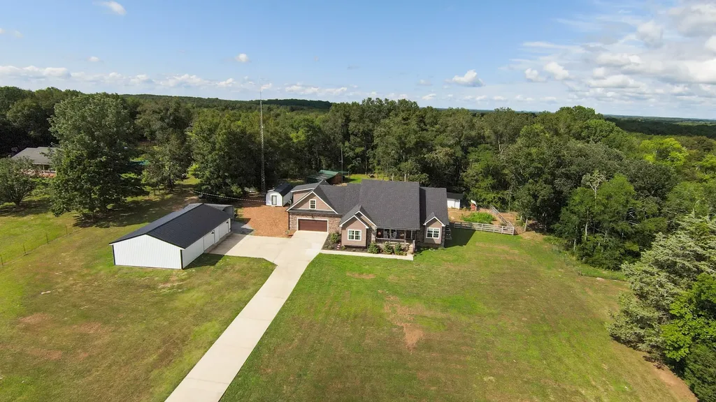 1578 S Berlin Road Lewisburg TN 37091
