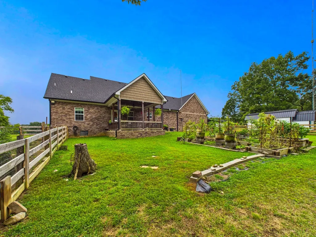 1578 S Berlin Road Lewisburg TN 37091