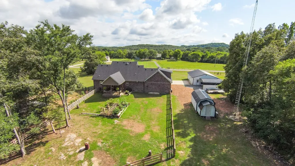 1578 S Berlin Road Lewisburg TN 37091