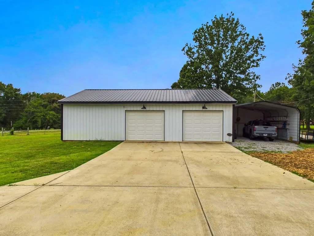 1578 S Berlin Road Lewisburg TN 37091