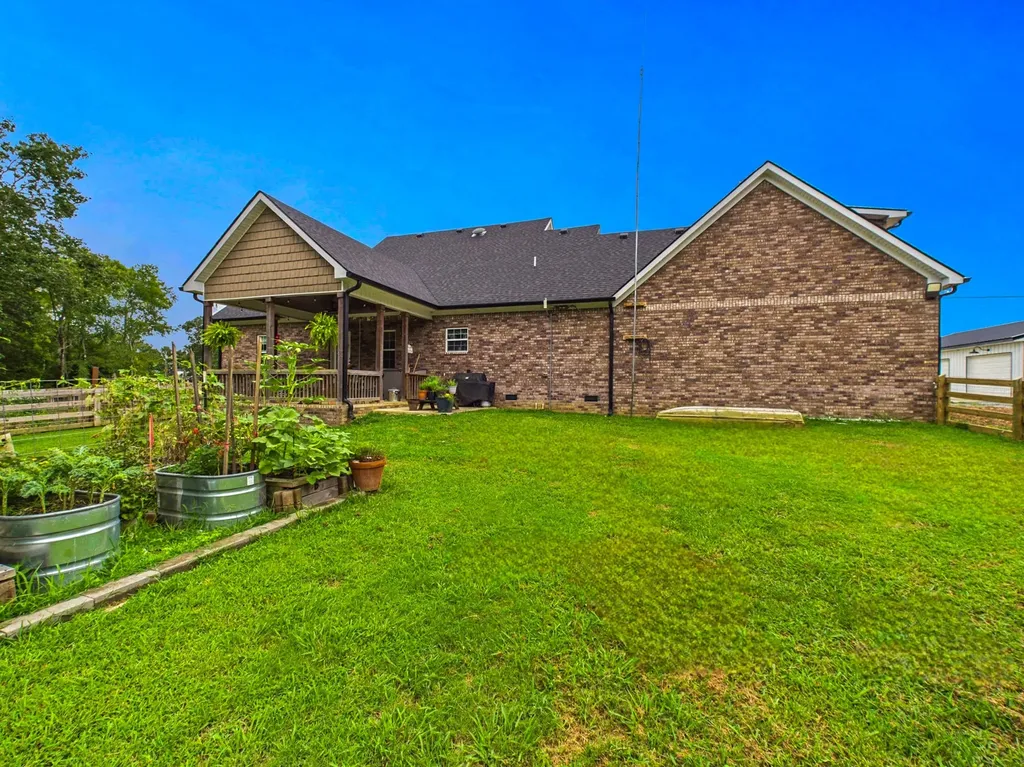 1578 S Berlin Road Lewisburg TN 37091