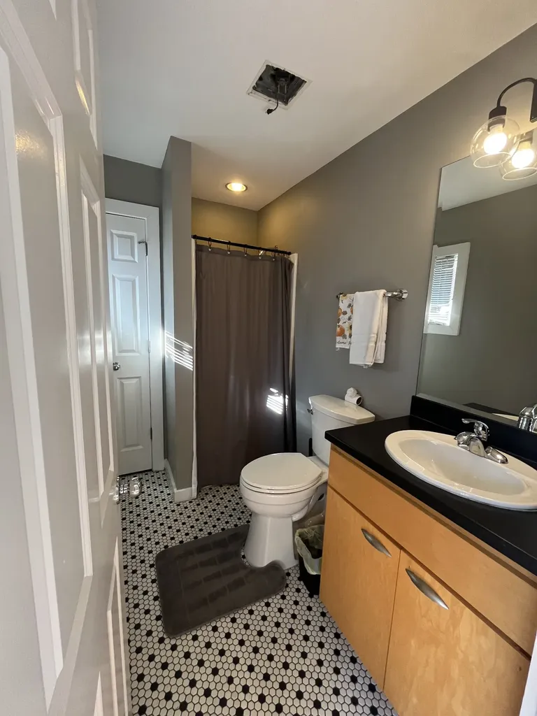 1026 9th Ave, N Nashville TN 37208