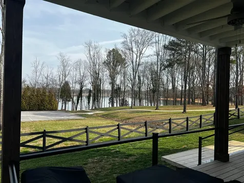 155 Hammock Drive Winchester TN 37398