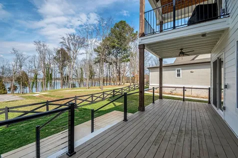 155 Hammock Drive Winchester TN 37398