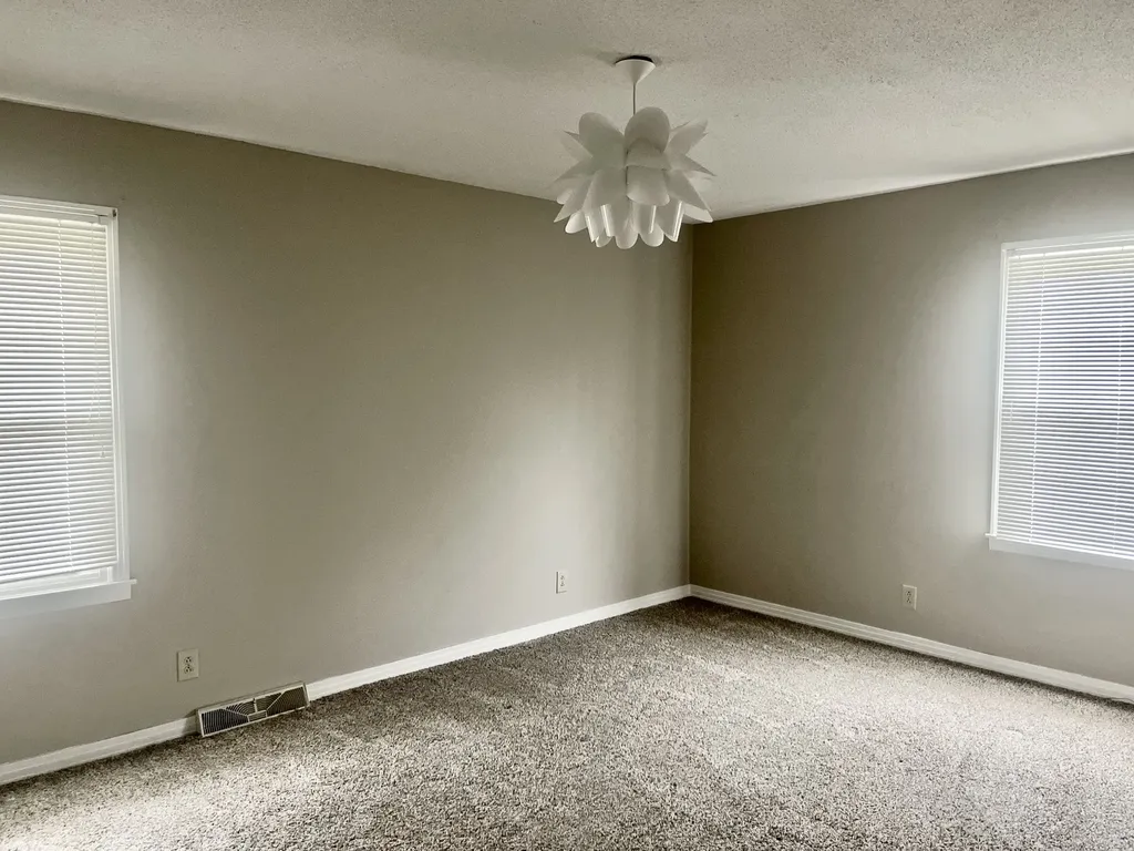 667 Midway Street Lewisburg TN 37091