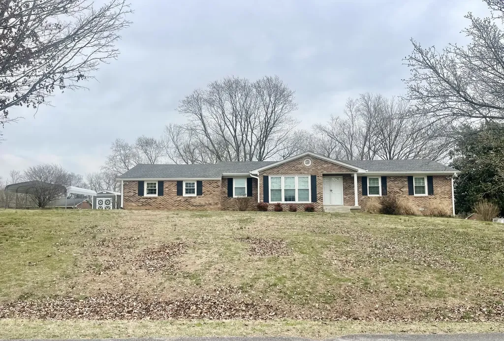 667 Midway Street Lewisburg TN 37091