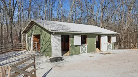 135 Vols Lane Estill Springs TN 37330