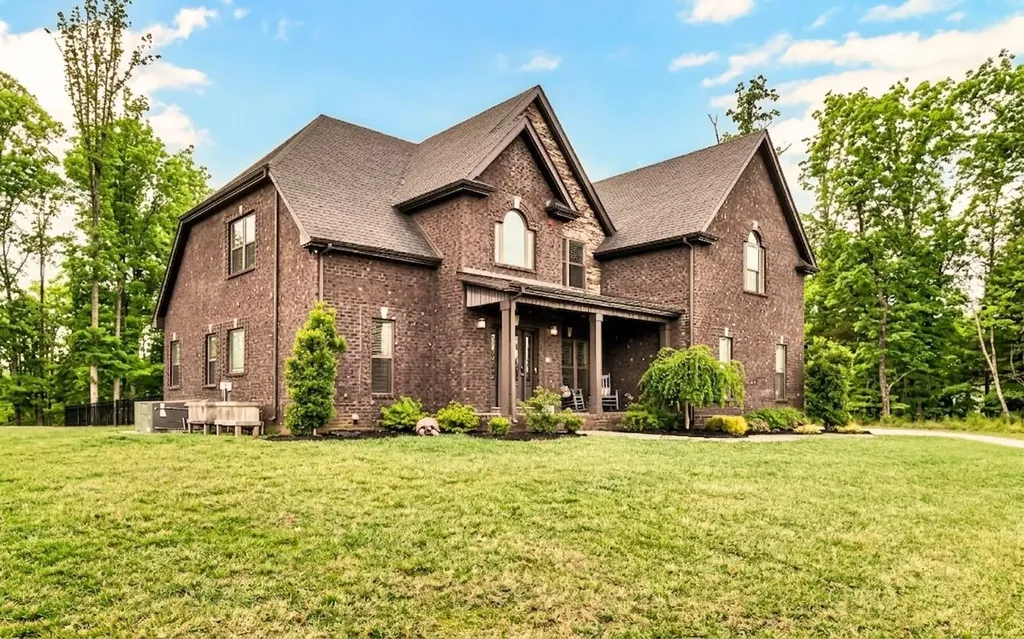 1180 Reda Drive Clarksville TN 37042