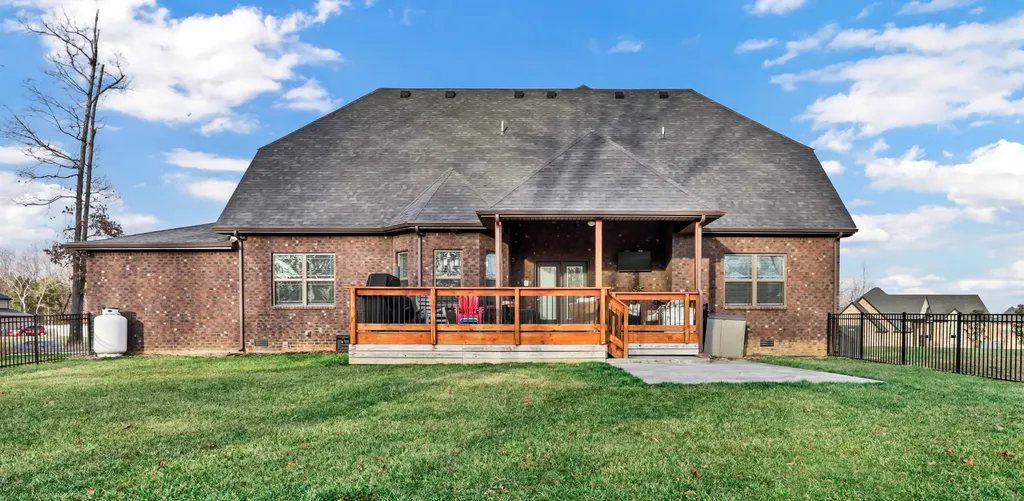 1180 Reda Drive Clarksville TN 37042