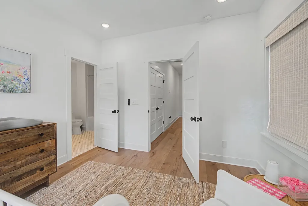 1320B Lischey Avenue Nashville TN 37207