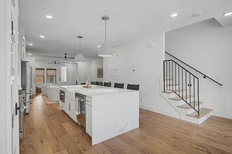 1320B Lischey Avenue Nashville TN 37207