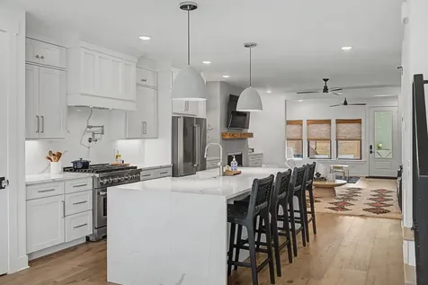1320B Lischey Avenue Nashville TN 37207