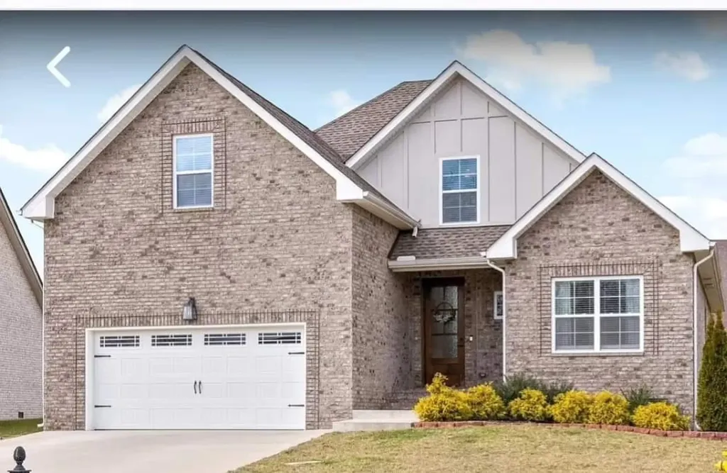 1082 Wittys Way Clarksville TN 37043