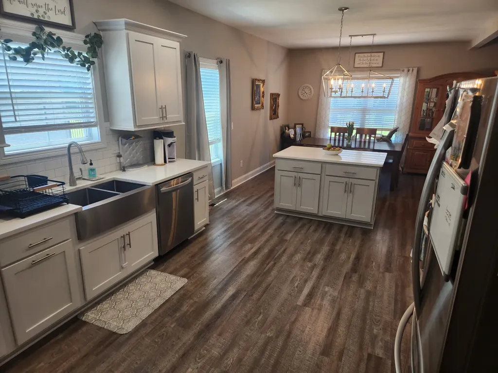 1082 Wittys Way Clarksville TN 37043