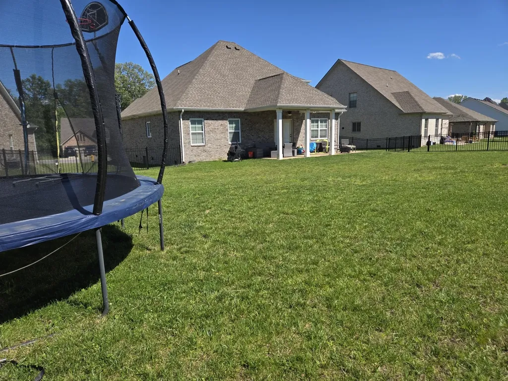 1082 Wittys Way Clarksville TN 37043