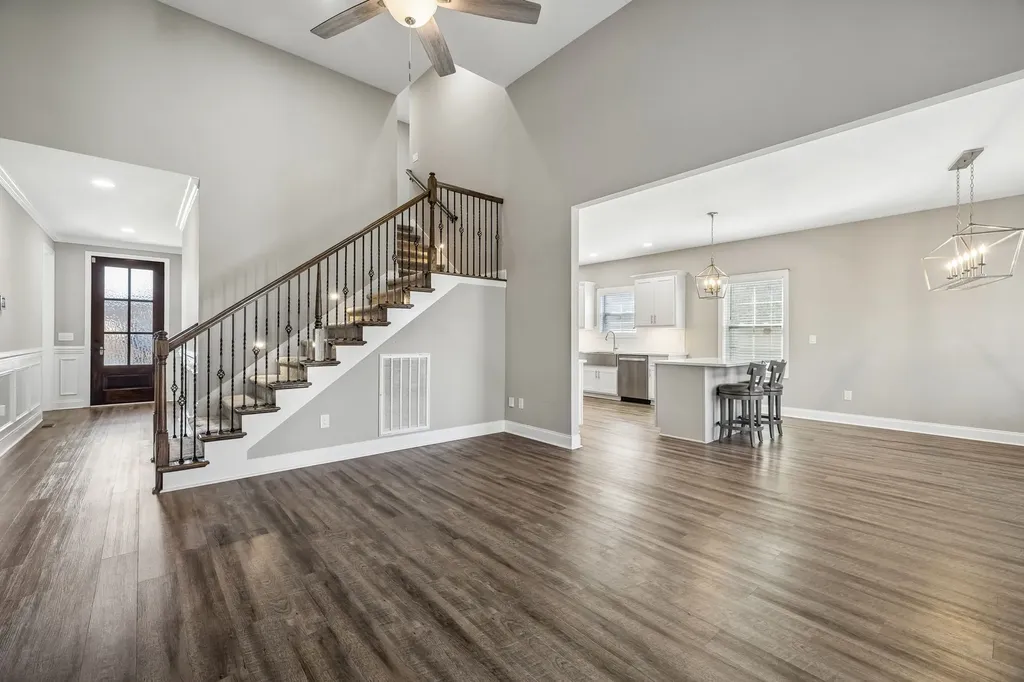 1082 Wittys Way Clarksville TN 37043