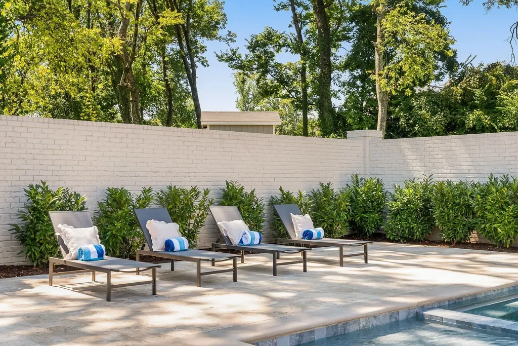 4301 Estes Road Nashville TN 37215