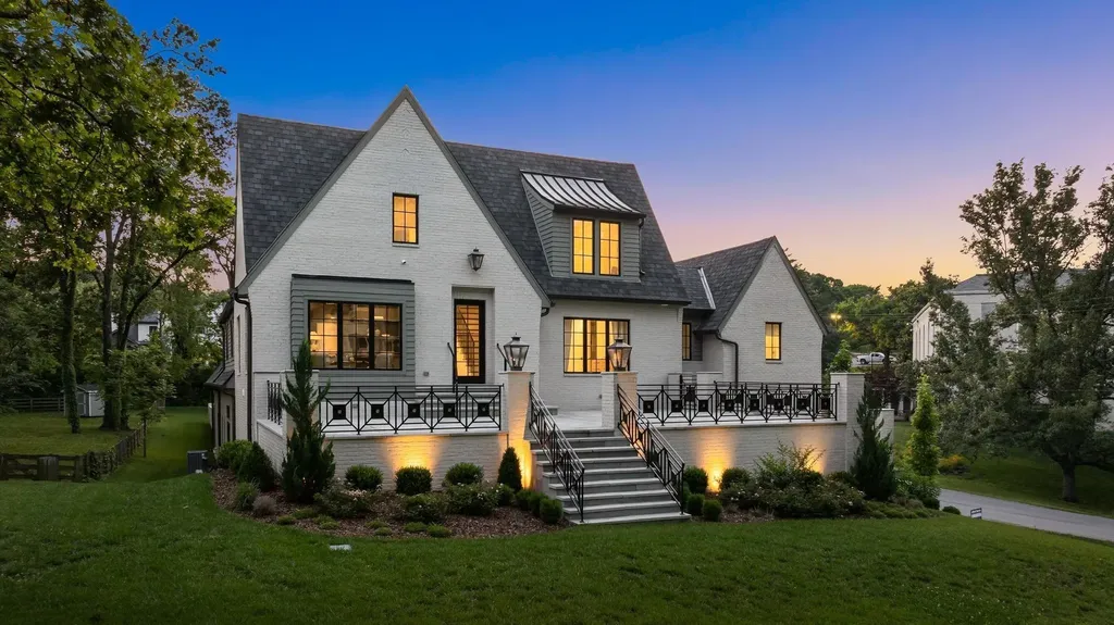 4301 Estes Road Nashville TN 37215