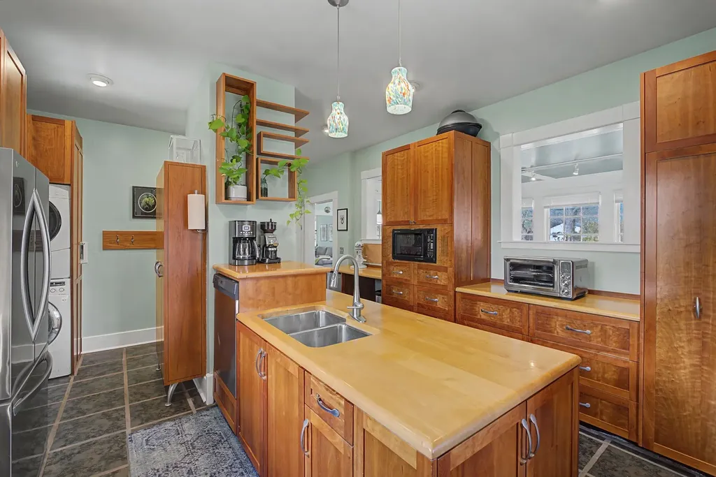 733 Benton Avenue Nashville TN 37204