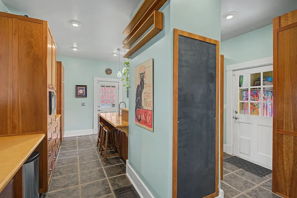 733 Benton Avenue Nashville TN 37204