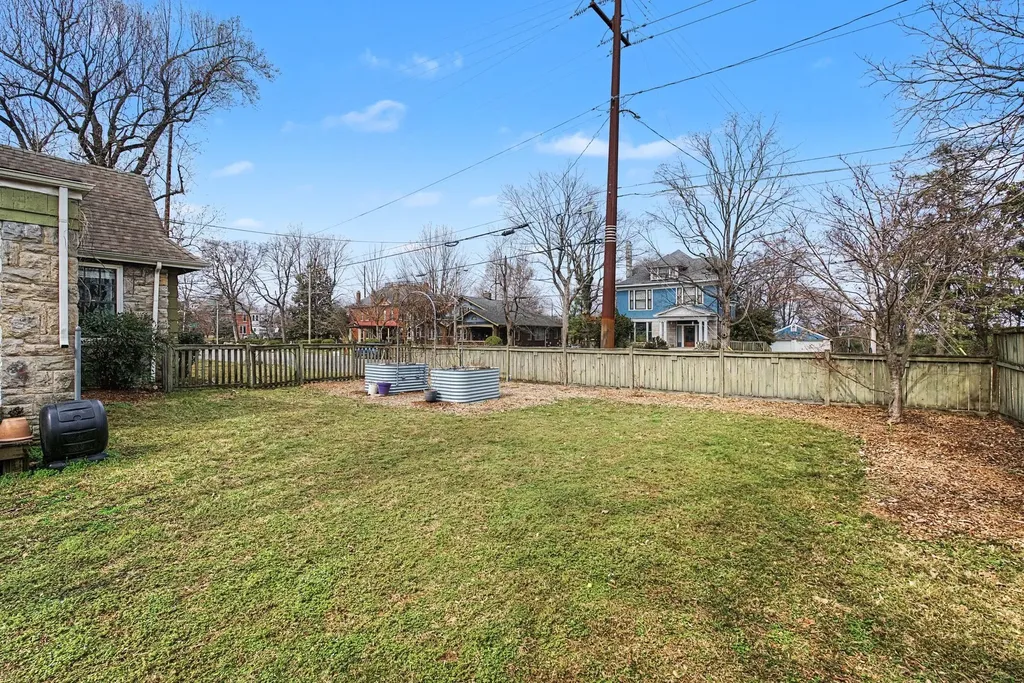 733 Benton Avenue Nashville TN 37204