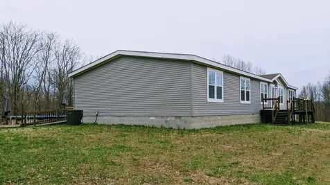 531 Pea Ridge Road Chestnut Mound TN 38552