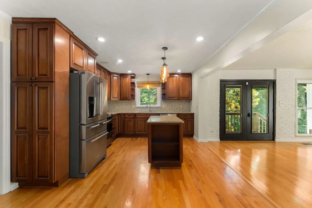 8475 Mccrory Lane Nashville TN 37221