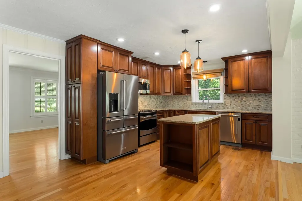 8475 Mccrory Lane Nashville TN 37221