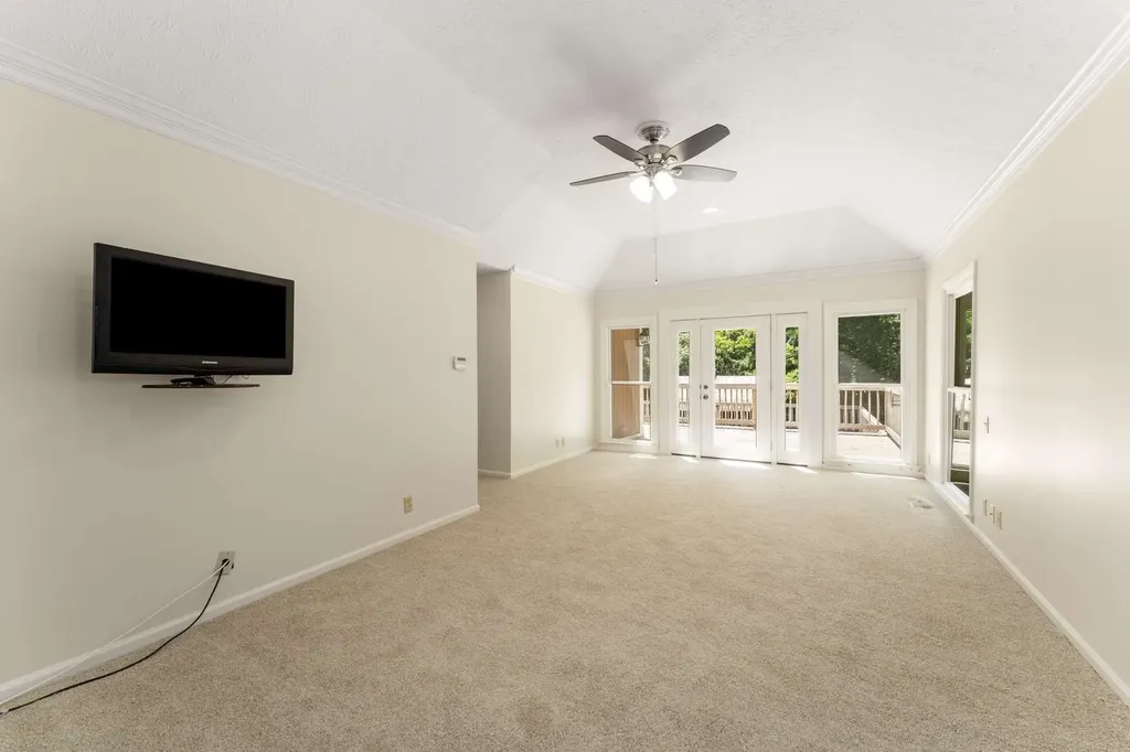 8475 Mccrory Lane Nashville TN 37221