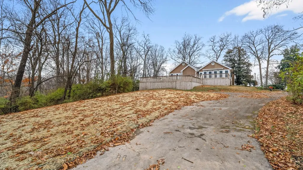 8475 Mccrory Lane Nashville TN 37221