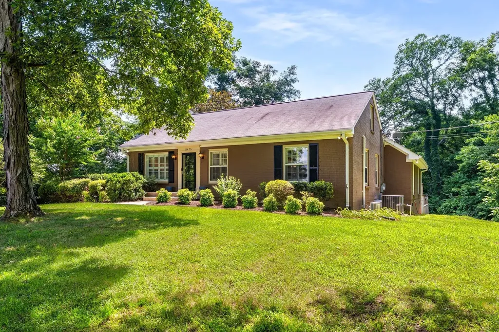 8475 Mccrory Lane Nashville TN 37221