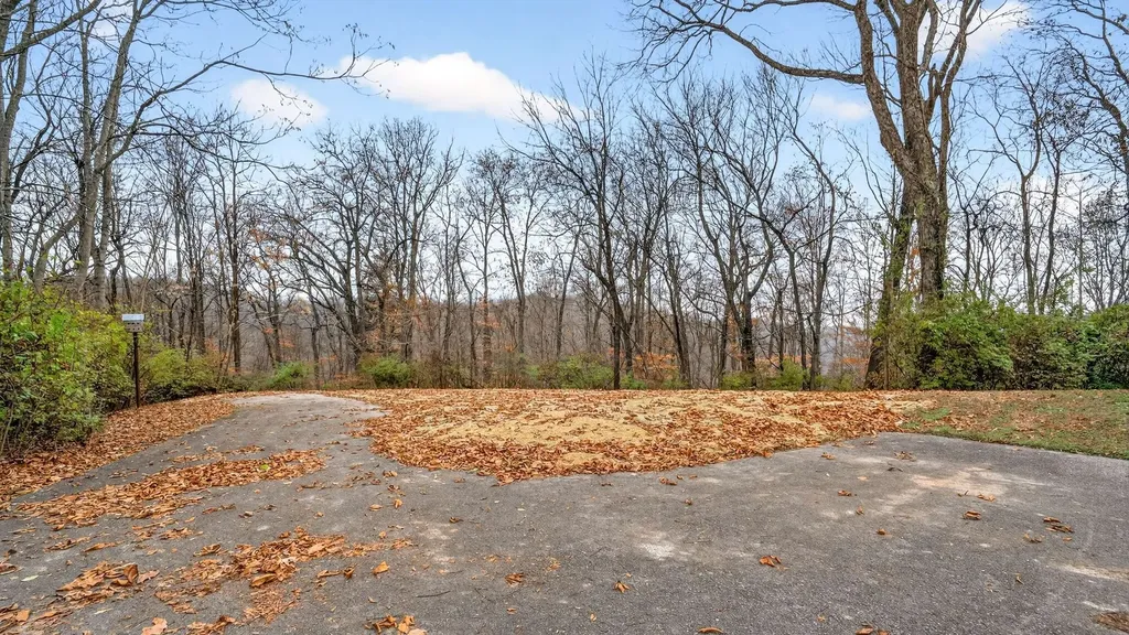 8475 Mccrory Lane Nashville TN 37221