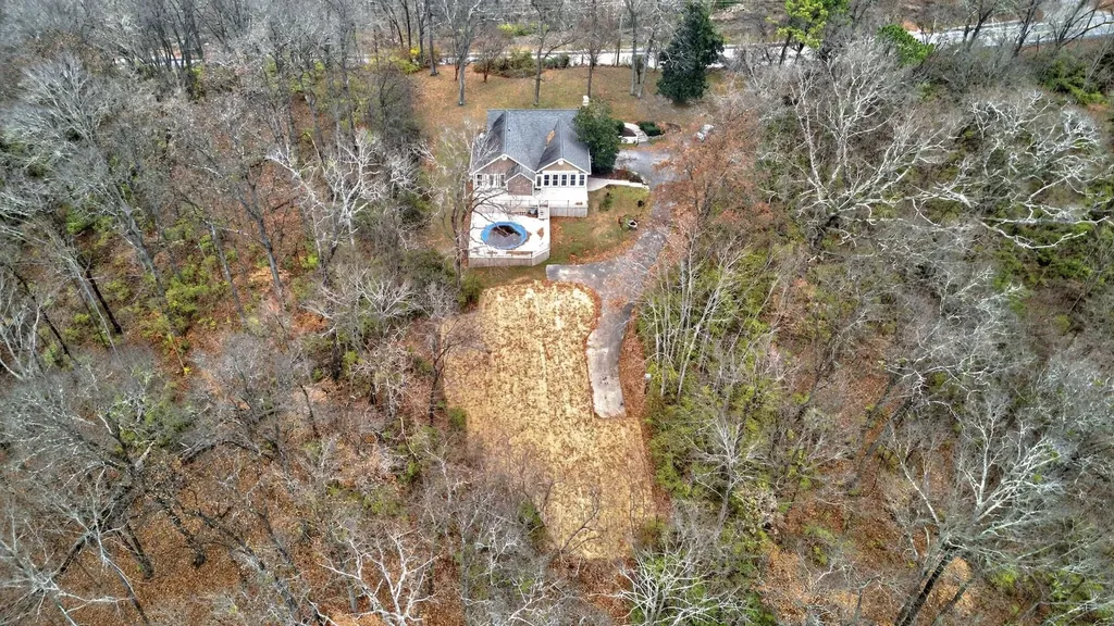 8475 Mccrory Lane Nashville TN 37221