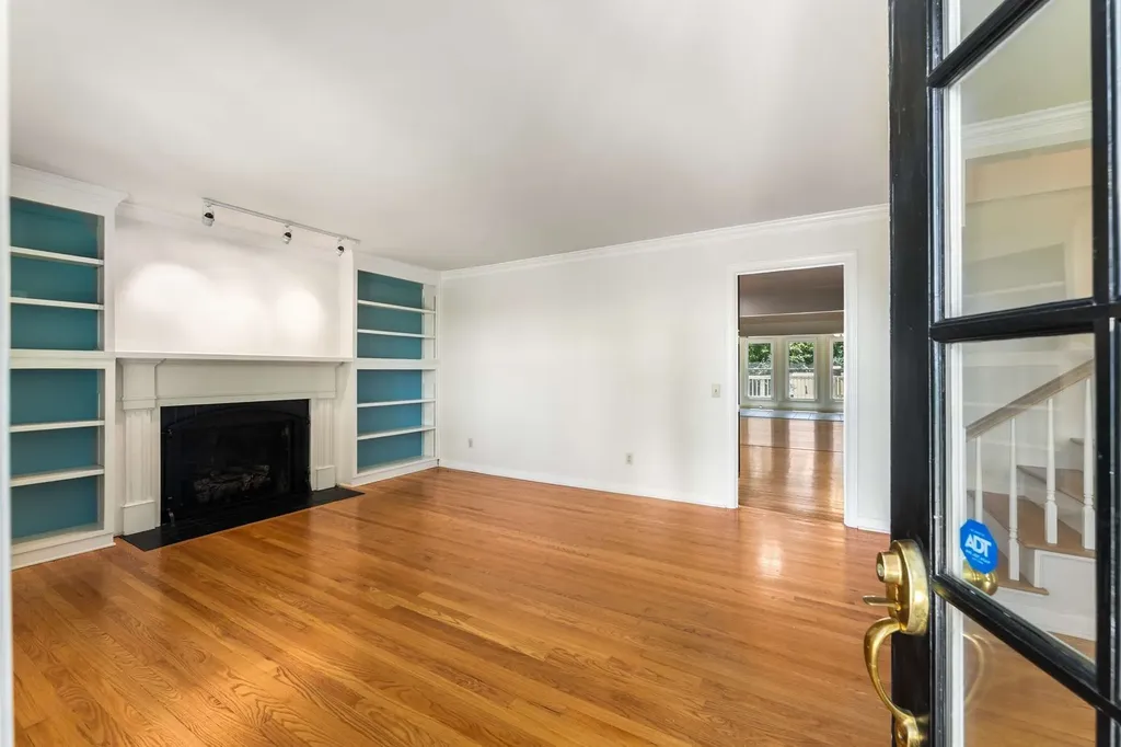 8475 Mccrory Lane Nashville TN 37221