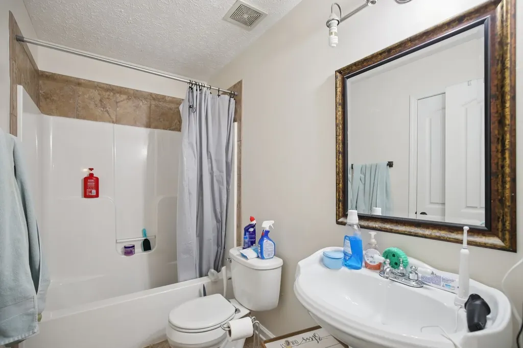 139 Buttermere Drive Clarksville TN 37040