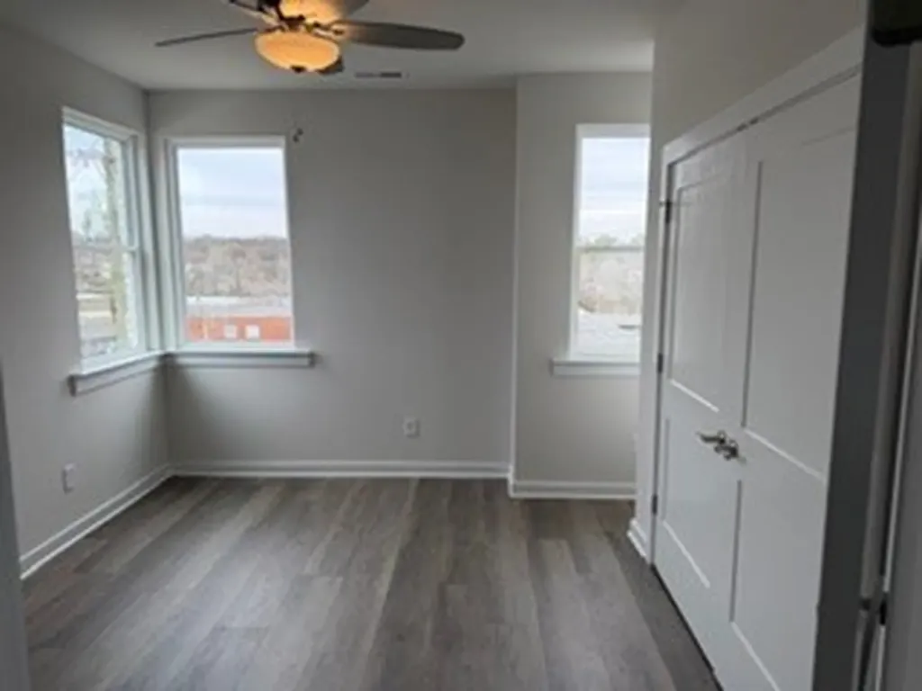 2203 Foster Avenue Nashville TN 37210