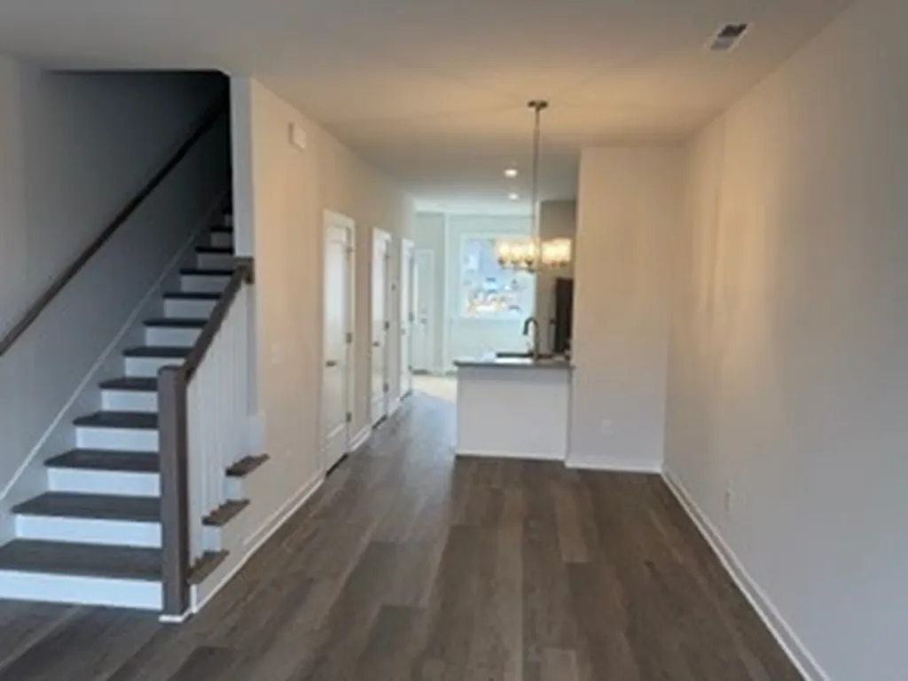 2203 Foster Avenue Nashville TN 37210