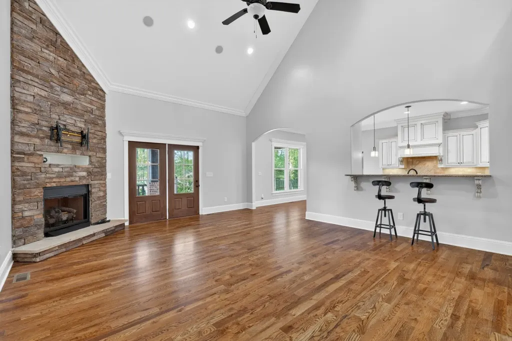 2 Knotting Hill Drive Fayetteville TN 37334
