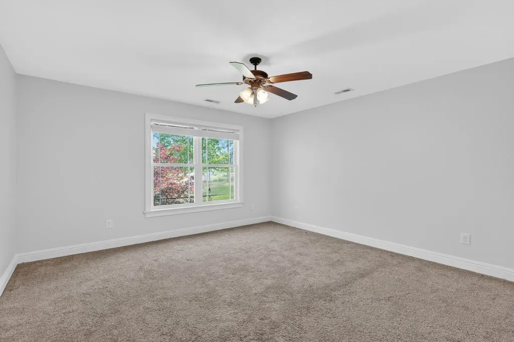 2 Knotting Hill Drive Fayetteville TN 37334