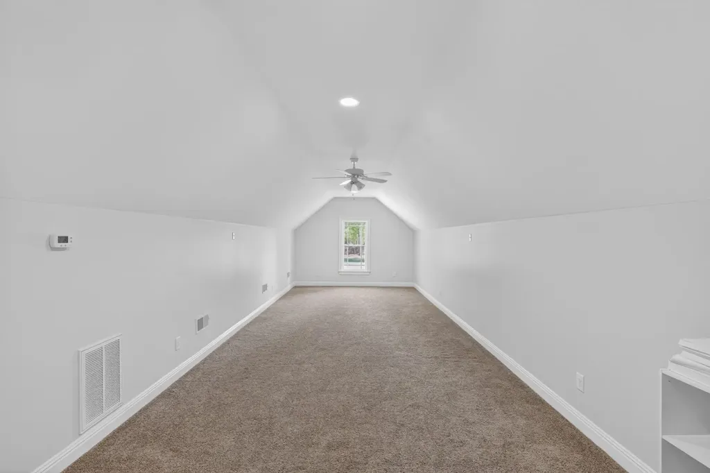2 Knotting Hill Drive Fayetteville TN 37334
