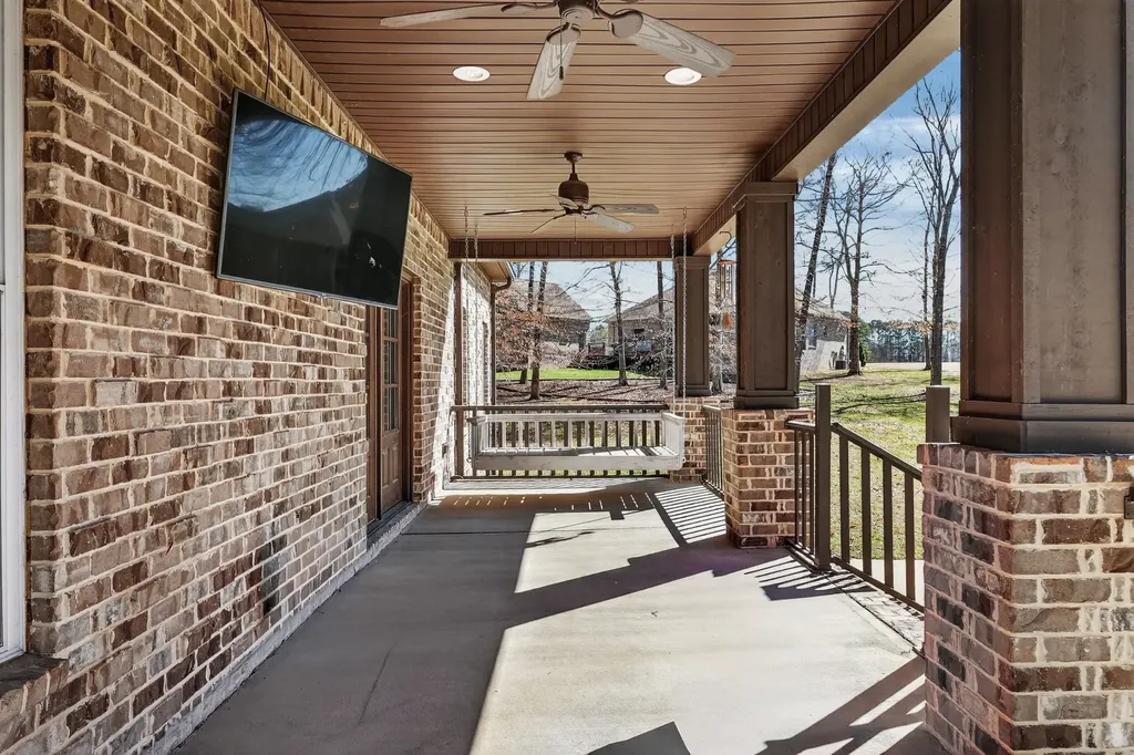 2 Knotting Hill Drive Fayetteville TN 37334