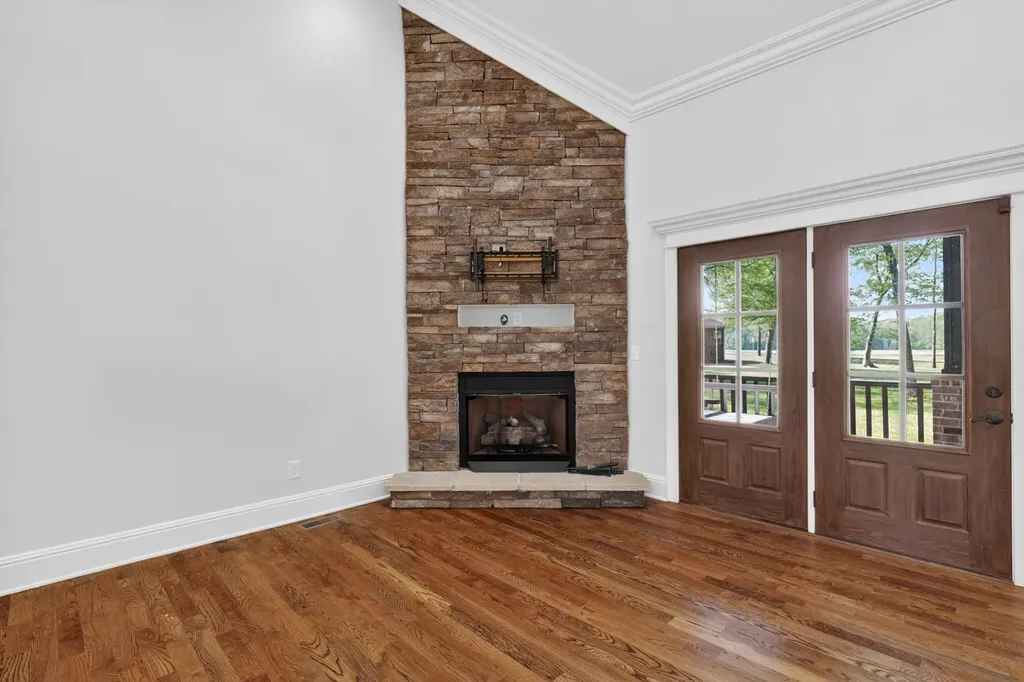 2 Knotting Hill Drive Fayetteville TN 37334