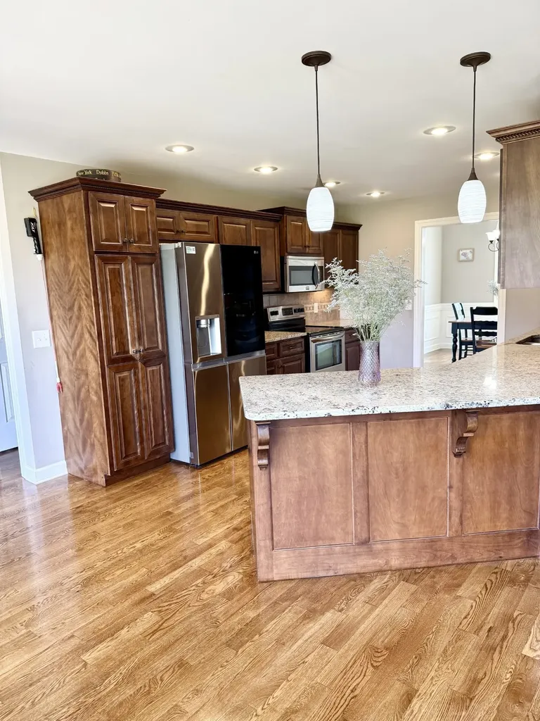 530 Thompson Lane Portland TN 37148